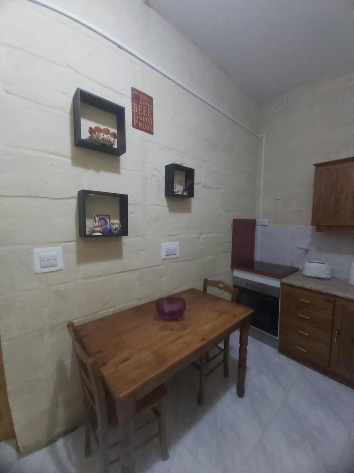 Three Apartment Birgu Exterior foto